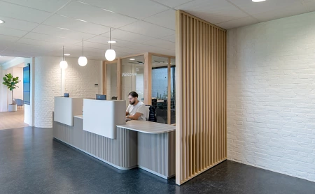 Banque d'accueil, Projets, Juxta